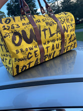 IOTA GRAFFITI DUFFLE BAG